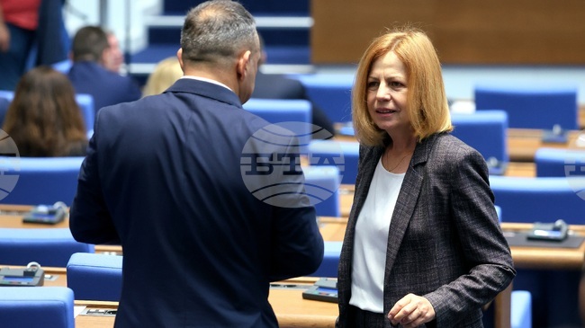 От ГЕРБ-СДС изразиха надежда диалогът между бизнеса и синдикатите да продължи и заявиха, че МВР са се справили перфектно на протеста