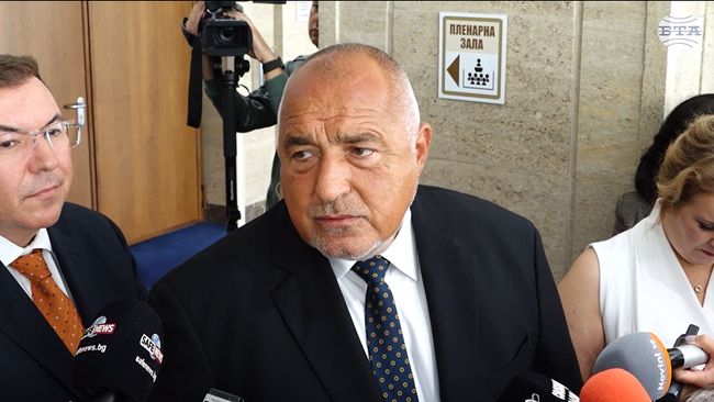 Никой не може да спре лидер на една партия да отиде в Пекин, каза Бойко Борисов