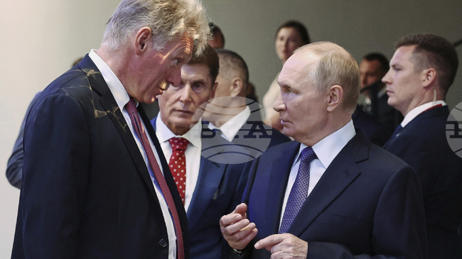 За решаването на въпроса с Украйна е нужна работа, а не среща Путин-Тръмп, заяви Кремъл