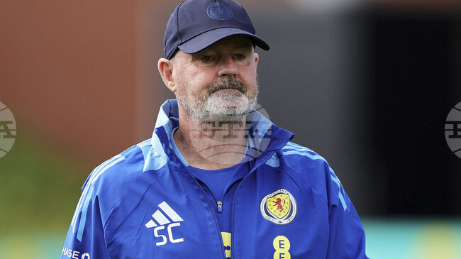 Мениджърът Стив Кларк върна четирима футболисти в състава на Шотландия за предстоящите световни квалификации