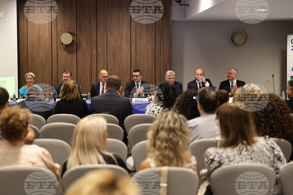 Пловдив - Национална информационна кампания за въвеждане на еврото в България - информационна среща