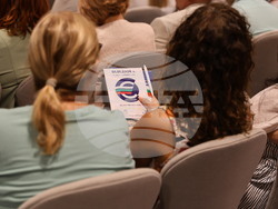 Пловдив - Национална информационна кампания за въвеждане на еврото в България - информационна среща