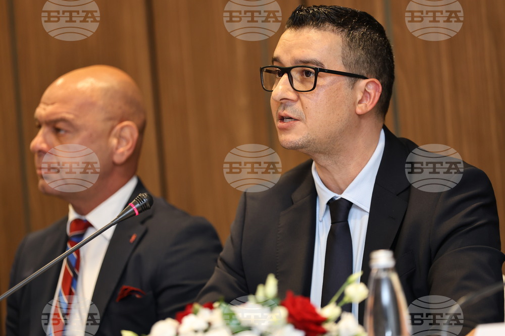 Пловдив - Национална информационна кампания за въвеждане на еврото в България - информационна среща