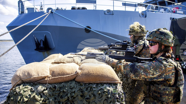 Германия ще изпрати утре свои военни в Гренландия, съобщи Берлин
