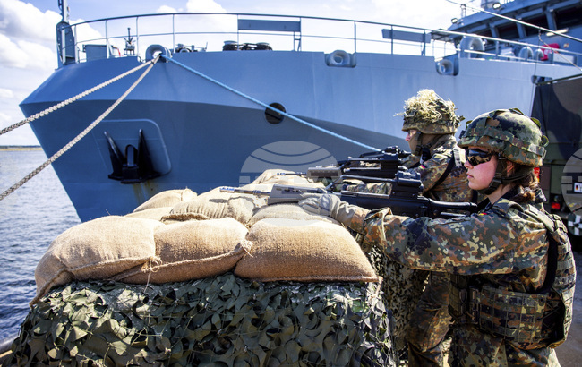 Германската армия ще удължи участието си в мисии на ЕС и НАТО в Средиземно море