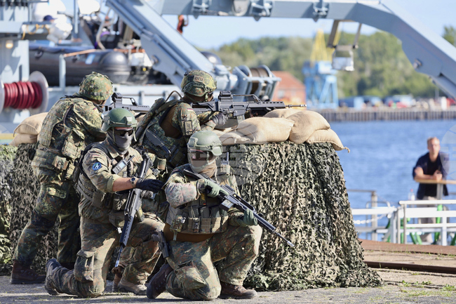 Германия няма да постигне целта през 2029 г. да отделя по 3,5% от БВП за отбрана