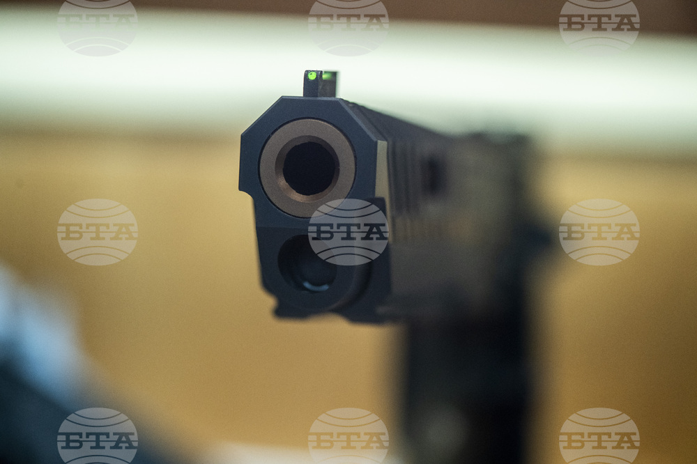 Албания и Косово разбиха престъпна групировка за трафик на оръжия, активна на територията на двете страни