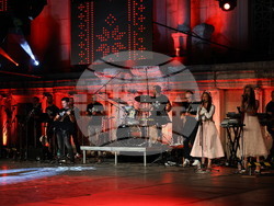 Пловдив - Деси Добрева - концерт-спектакъл "Гиздава"