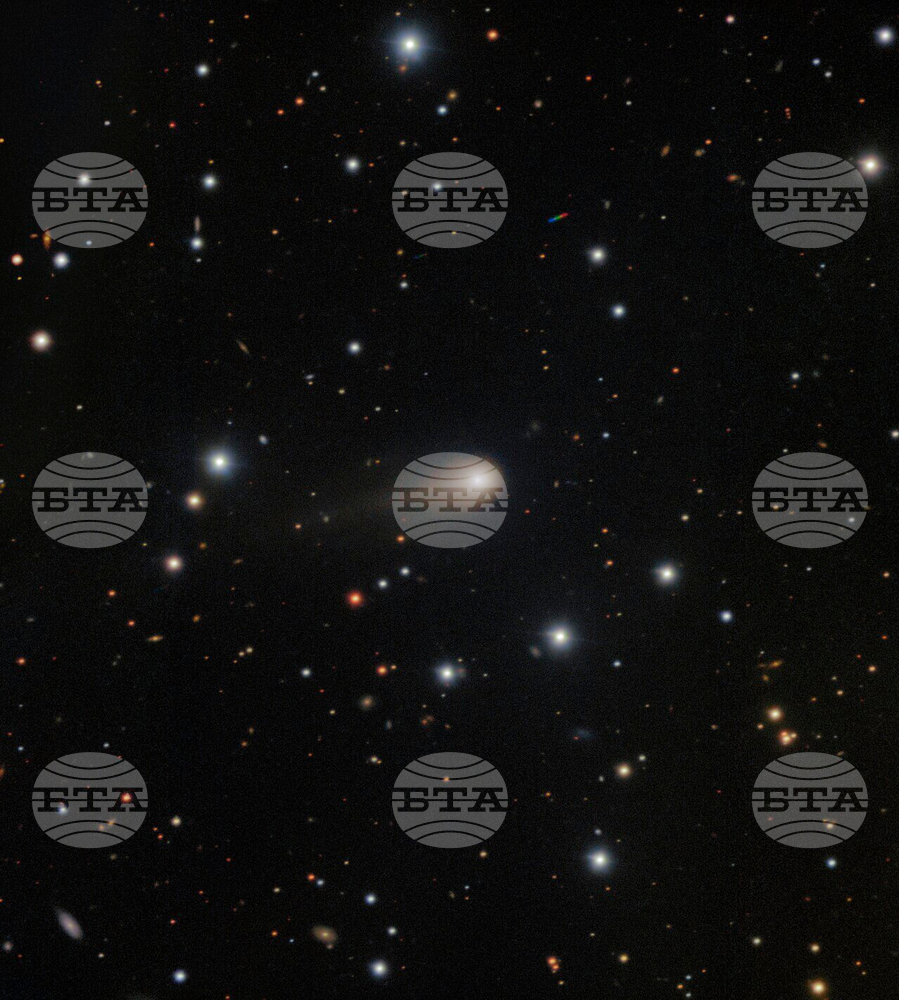 Любители астрономи ще могат да наблюдават новооткрита комета в началото на октомври