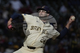 Phillies Brewers Baseball