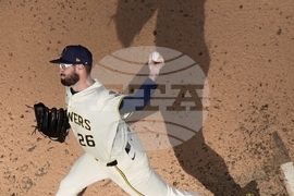 Phillies Brewers Baseball