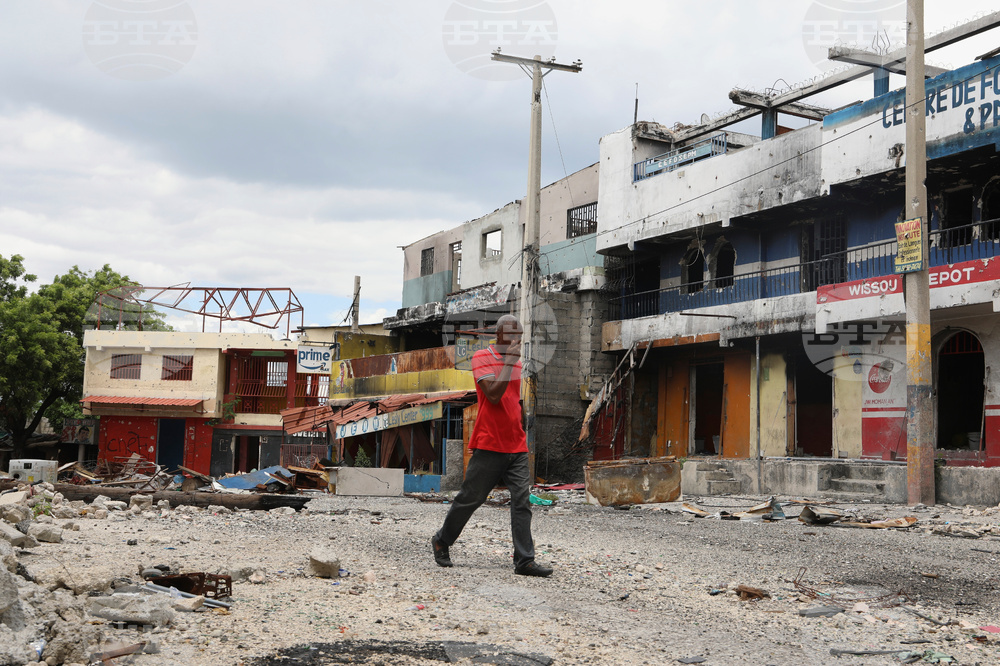 Банди започнаха нападения в централната част на Хаити