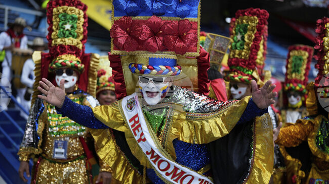 59 души са ранени след сблъсъци между фенове на финала за Купата на Колумбия по футбол