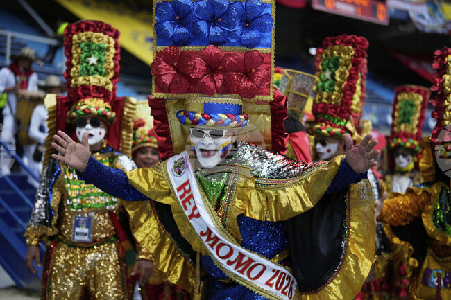 59 души бяха ранени след сблъсъци между фенове на финала за Купата на Колумбия по футбол