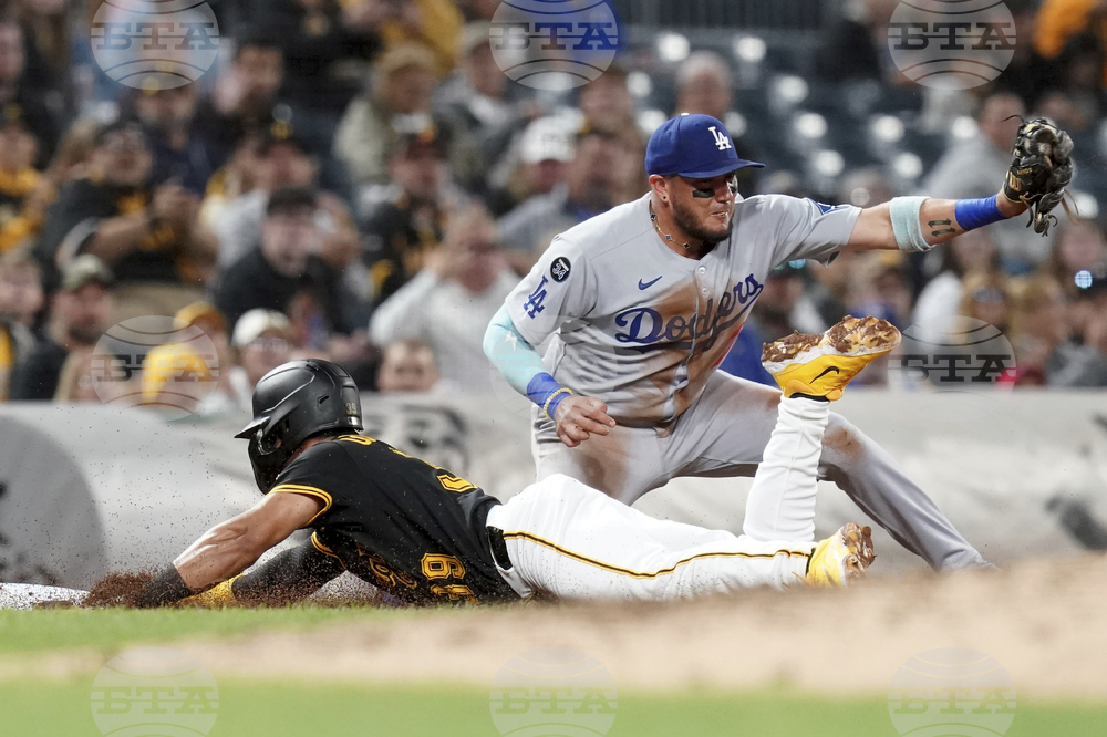 Dodgers Pirates Baseball