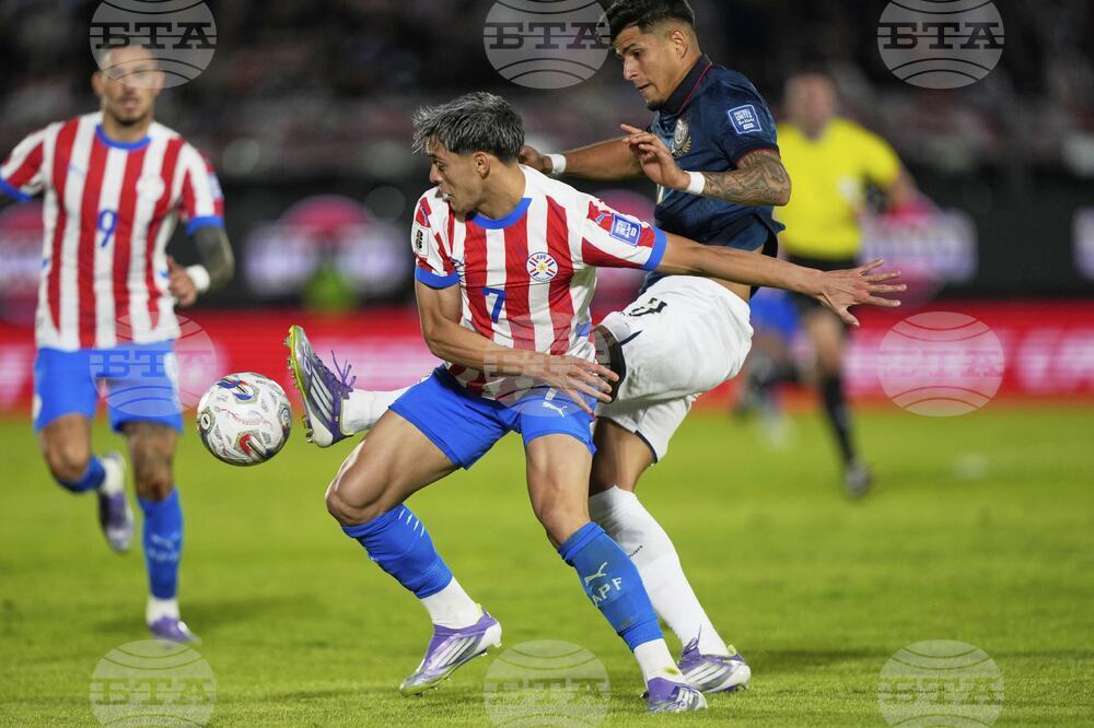 Paraguay Ecuador WCup Soccer