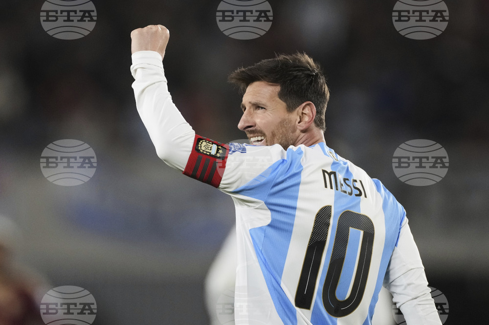 APTOPIX Argentina Venezuela WCup Soccer