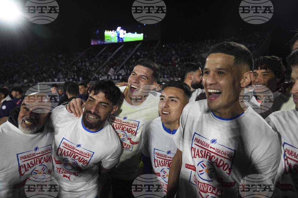 Paraguay Ecuador WCup Soccer