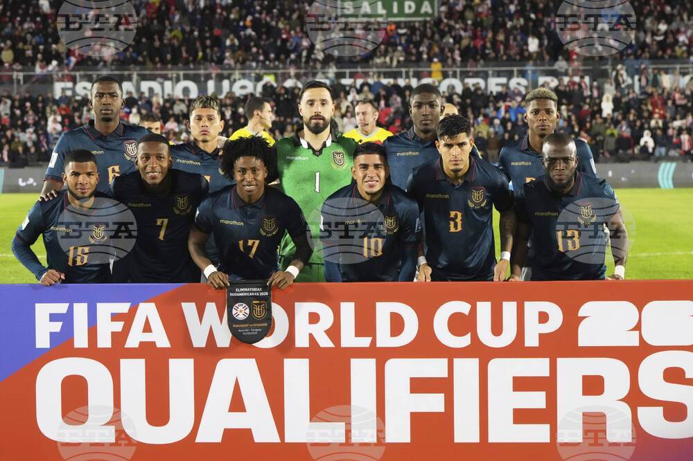 Paraguay Ecuador WCup Soccer