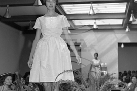 Модно ревю в София през 1961 година