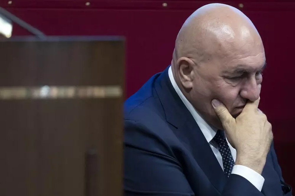 АНСА: Личният акаунт на италианския министър на отбраната в „Екс“ беше хакнат