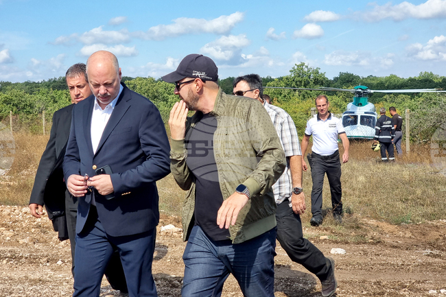 Достойнството на българските полицаи трябва да бъде гарантирано и защитавано от българската държава, заяви премиерът Росен Желязков