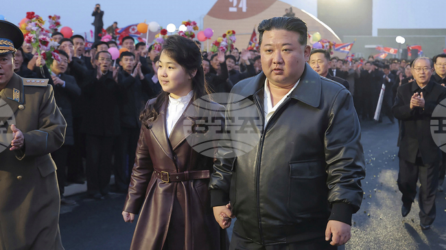 Ким Чен-ун отбеляза 80-годишнината на севернокорейските ВВС и изтъкна ролята им в упражняването на ядрено възпиране