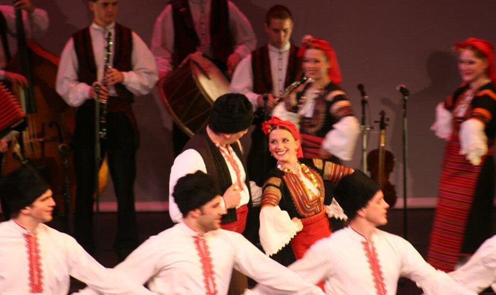 Българка създава група за народни танци в района на Пенсилвания