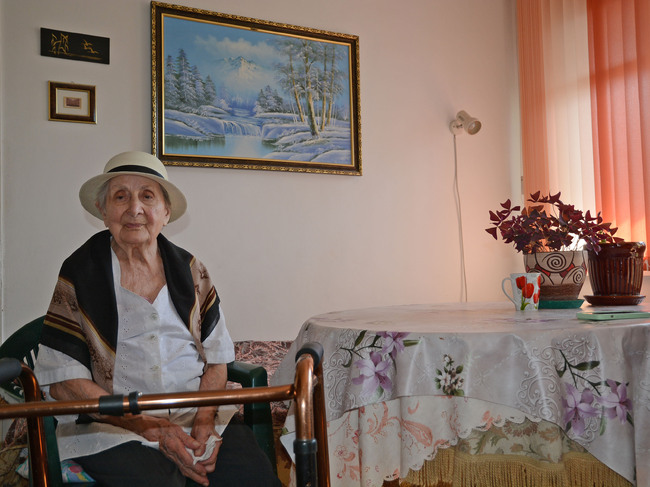 105-годишната варненка Евдокия Чочева ползва услугите на Домашния социален патронаж повече от 13 години
