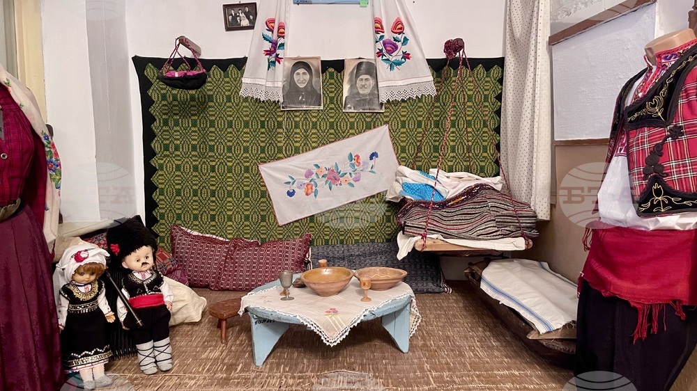 Областният център за българска култура в Болград в Украйна публикува рецитал и поздравление за Международния ден на майчиния език