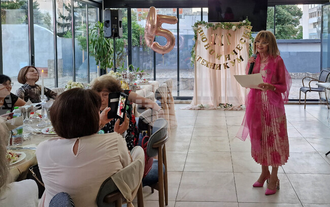 Разград - Професионална гимназия по икономика „Робер Шуман” - випуск - годишнина