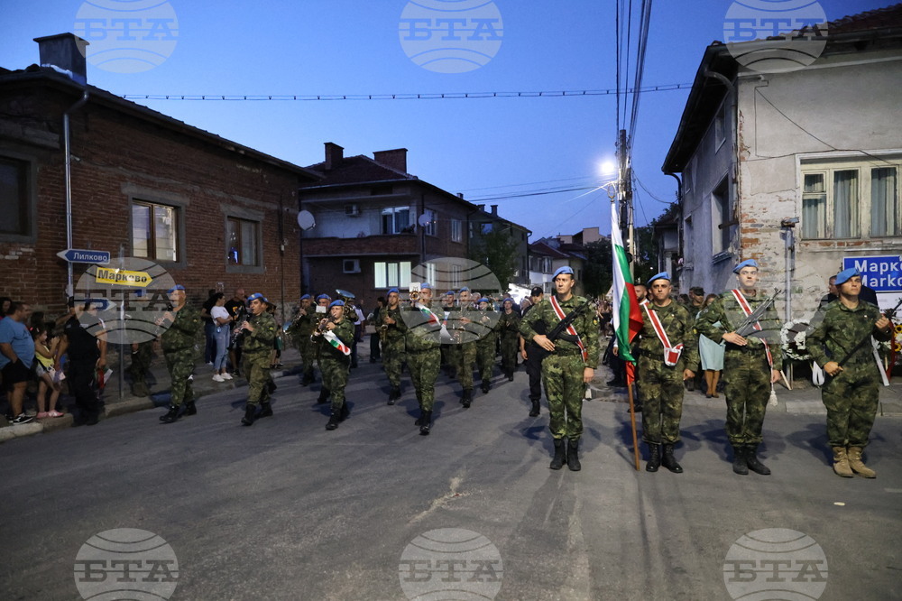 Село Първенец - Тържествена заря - проверка