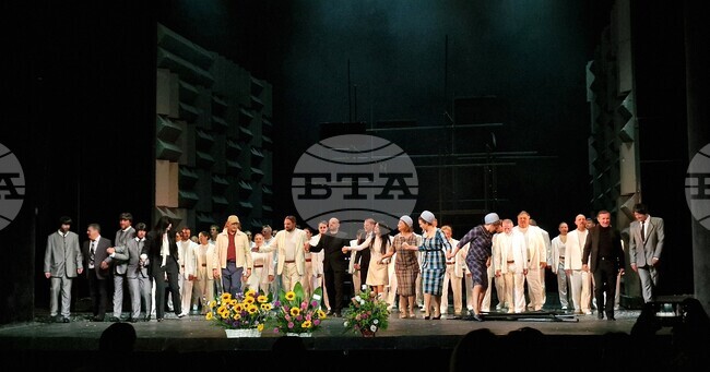 Загребската опера представи в София операта „Ленън“