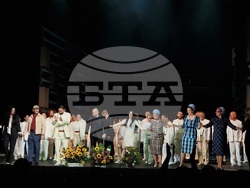 Загребската опера представя тази вечер в София операта "Ленън", снимка – Даниел Димитров/БТА