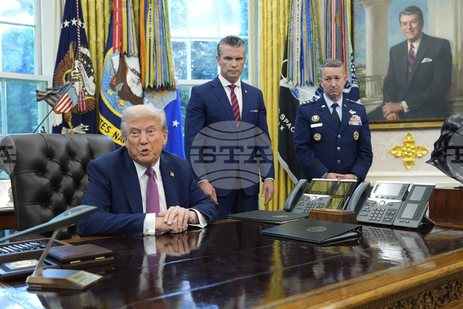 Доналд Тръмп ще участва в необичайна среща с висшестоящи американски военни