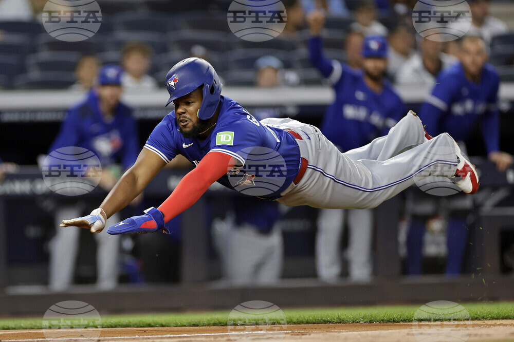 Blue Jays Yankees Baseball