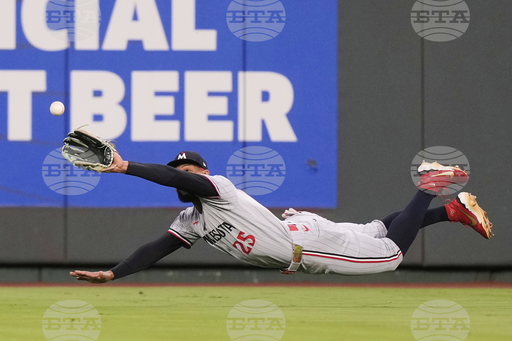 Twins Royals Baseball