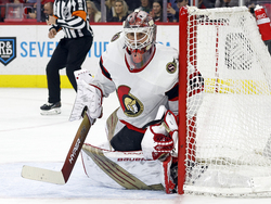 Senators Hurricanes Hockey
