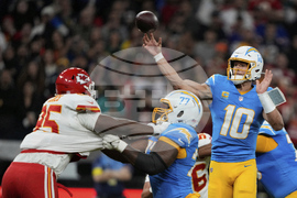 APTOPIX Chiefs Chargers Football