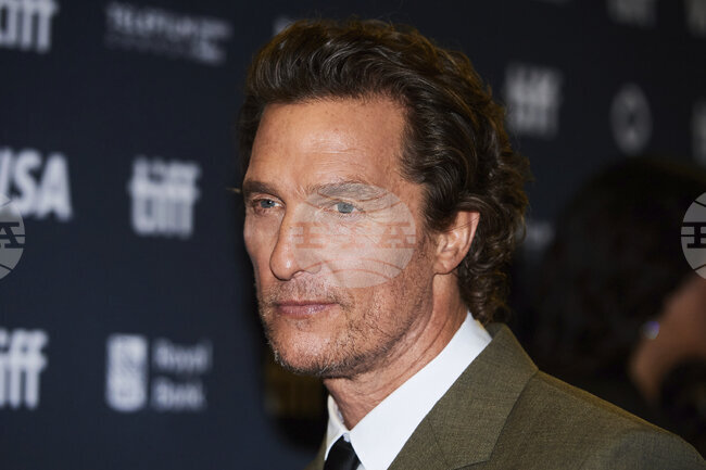 Актьорът Матю Макконъхи патентова образа си, за да го защити от злоупотреби с изкуствен интелект