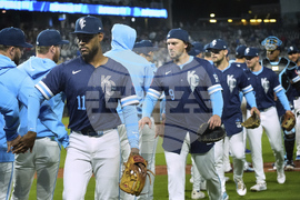 Twins Royals Baseball