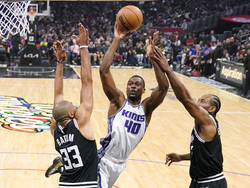Kings Clippers Basketball