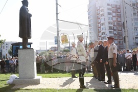 Генерал Владимир Вазов - паметник - откриване