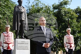 Генерал Владимир Вазов - паметник - откриване