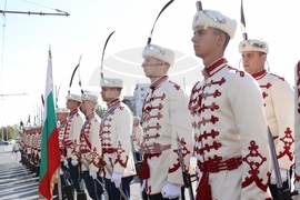 Генерал Владимир Вазов - паметник - откриване