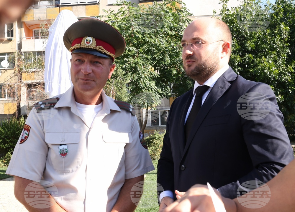 Генерал Владимир Вазов - паметник - откриване