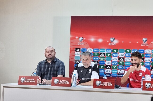 Вили Саньол: "Помня добре 1993-а година и Емил Костадинов, сега нямате такива играчи, но сте организиран отбор"