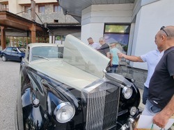 Смолян - ретро автомобили - парад