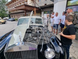 Смолян - ретро автомобили - парад