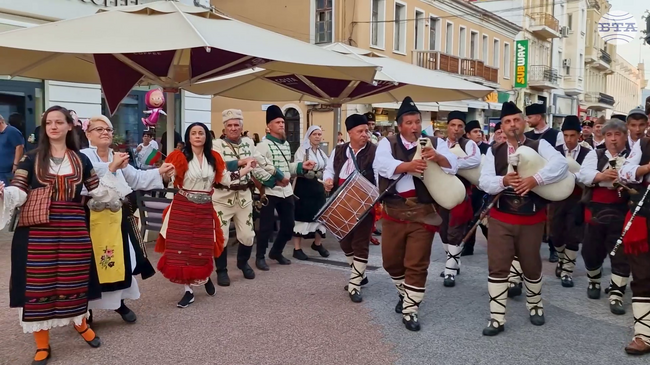С историческа възстановка членове на комитет "Родолюбие" пресъздадоха в Пловдив събитията от 6 септември 1885 г.